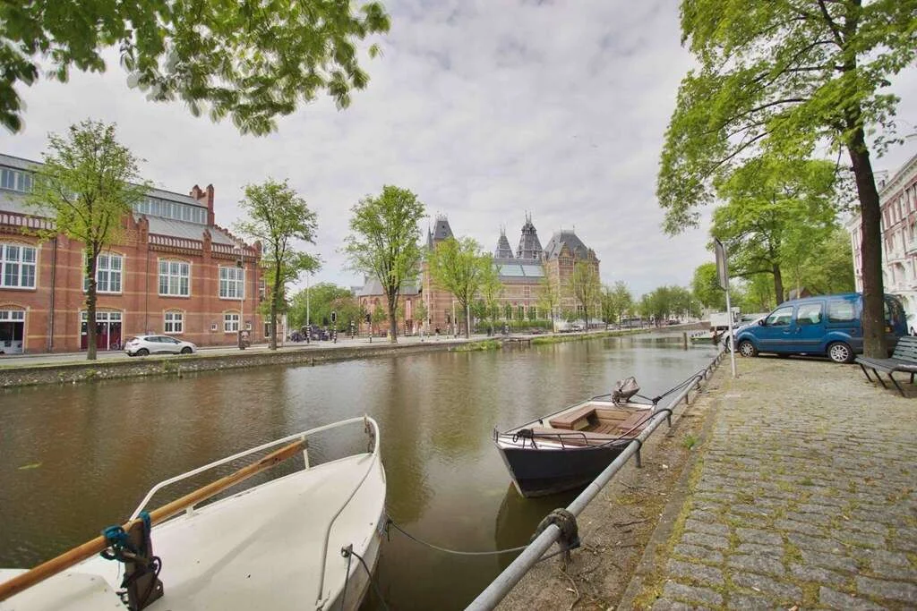 Foto van de Appartement gelegen aan de Ruysdaelkade in Amsterdam