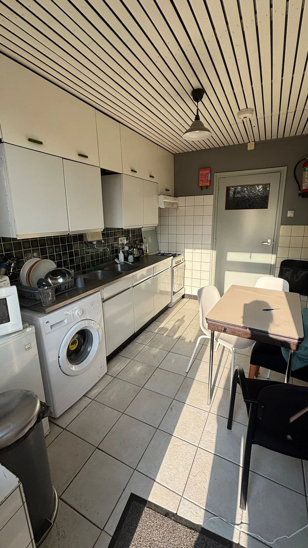 Foto van de Kamer gelegen aan de Aert van der Neerstraat in Eindhoven