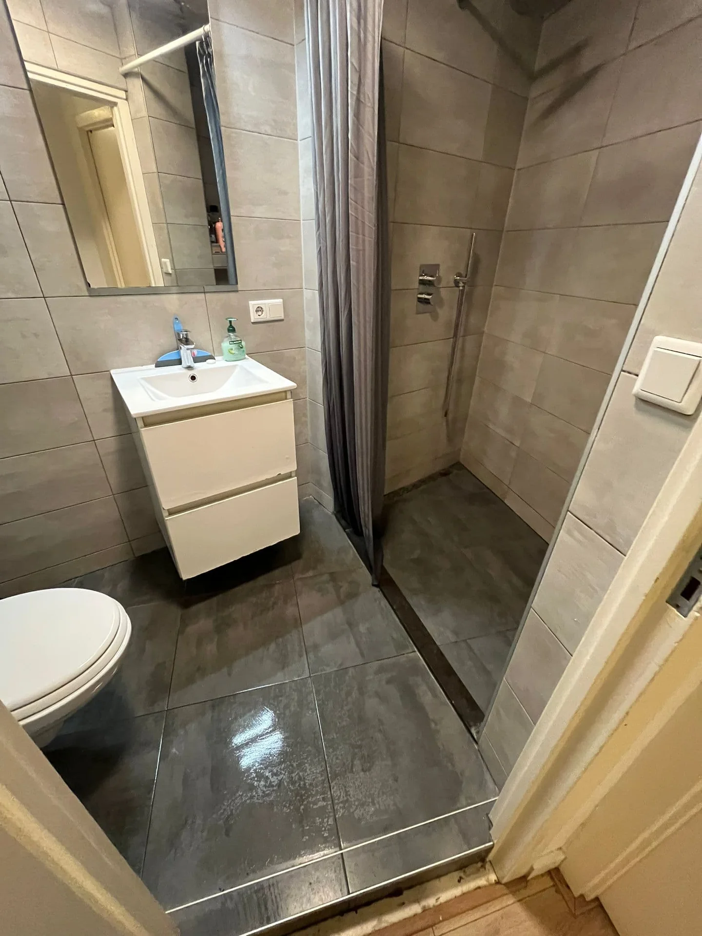 Foto van de Kamer gelegen aan de Ganzenveldstraat in Amsterdam