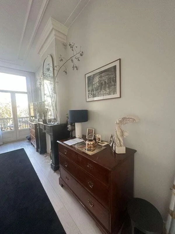 Foto van de Appartement gelegen aan de Koninginneweg in Amsterdam