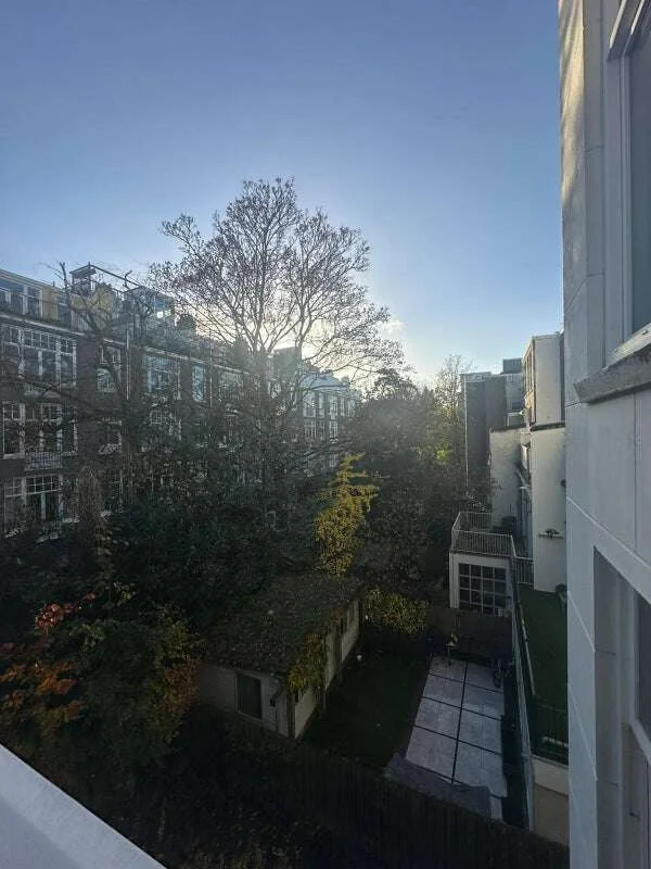 Foto van de Appartement gelegen aan de Koninginneweg in Amsterdam