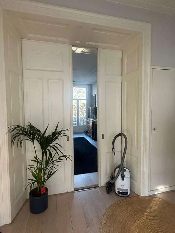 Foto van de Appartement gelegen aan de Koninginneweg in Amsterdam