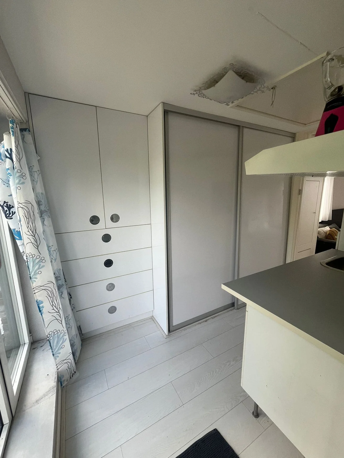 Foto van de Studio gelegen aan de Troelstralaan in Amsterdam