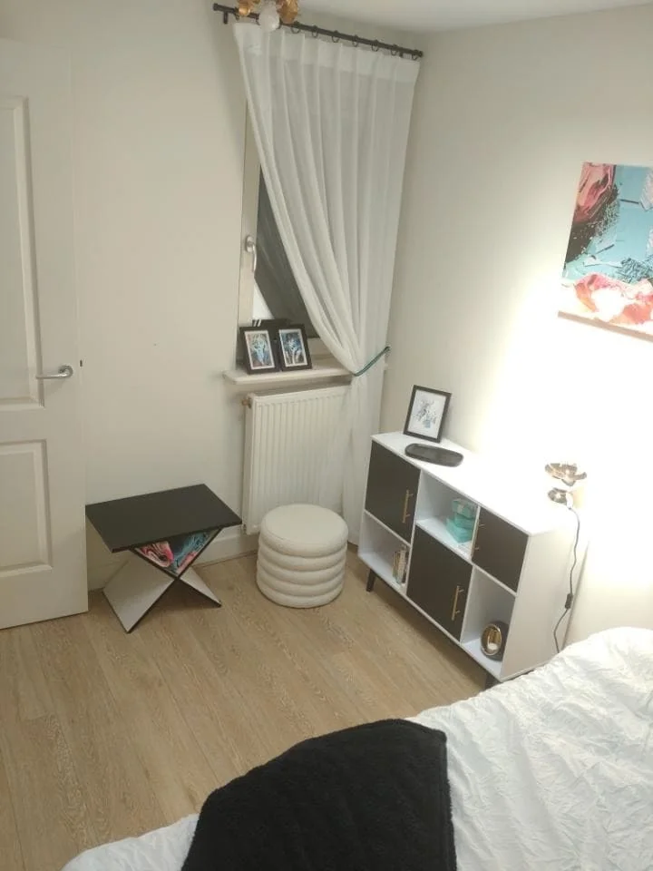 geblurde versie van de foto als achtergrond