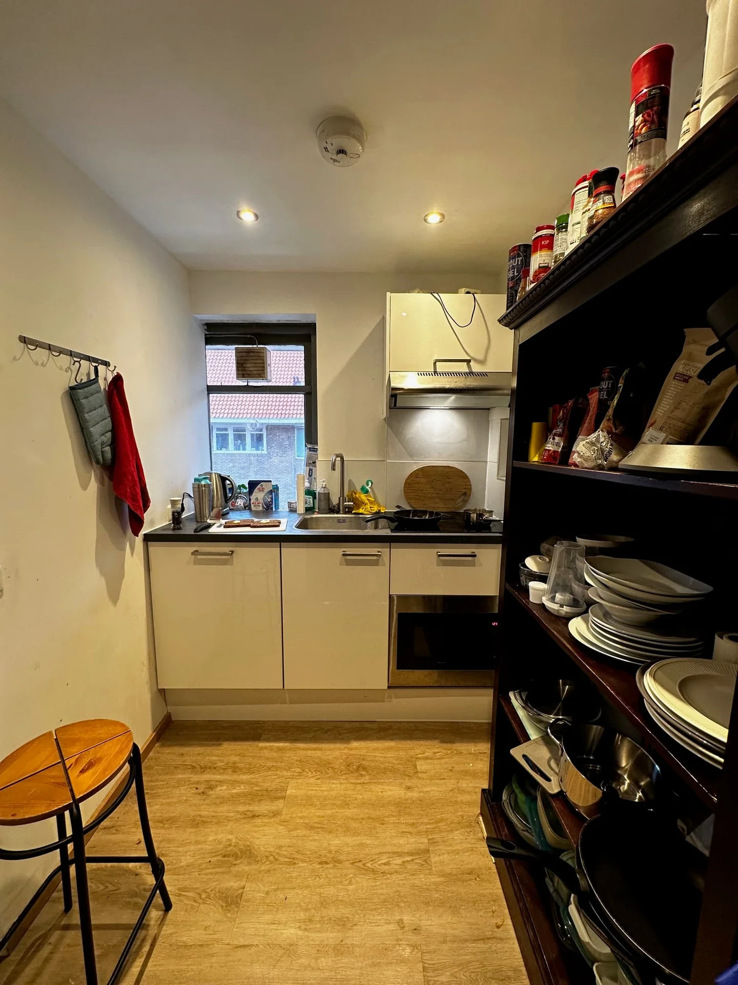 Foto van de Kamer gelegen aan de Madoerastraat in Groningen