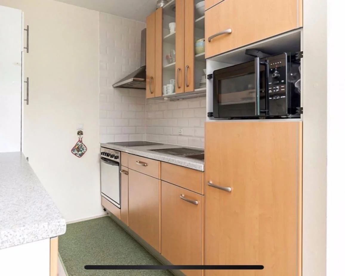 Foto van de Kamer gelegen aan de Van der Woudendijk in Den Haag