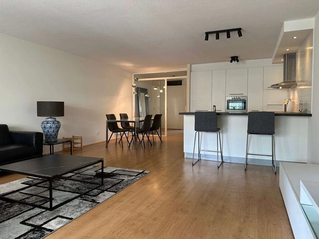 Foto van de Appartement gelegen aan de Gedempte Zalmhaven in Rotterdam