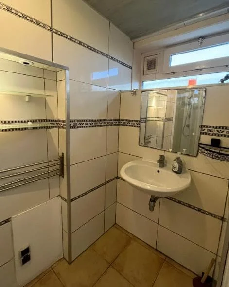 Foto van de Kamer gelegen aan de Miltonstraat in Rotterdam