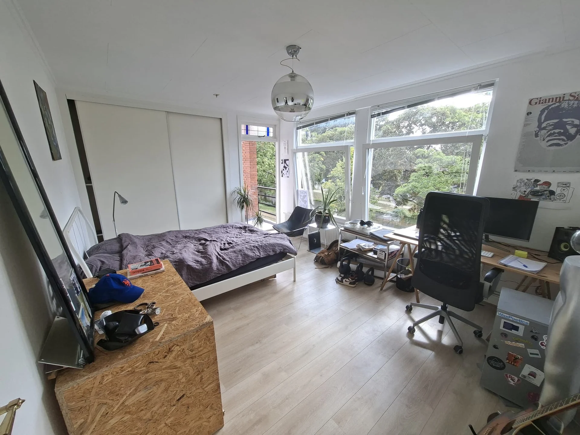 Foto van de Kamer gelegen aan de Boergoensevliet in Rotterdam