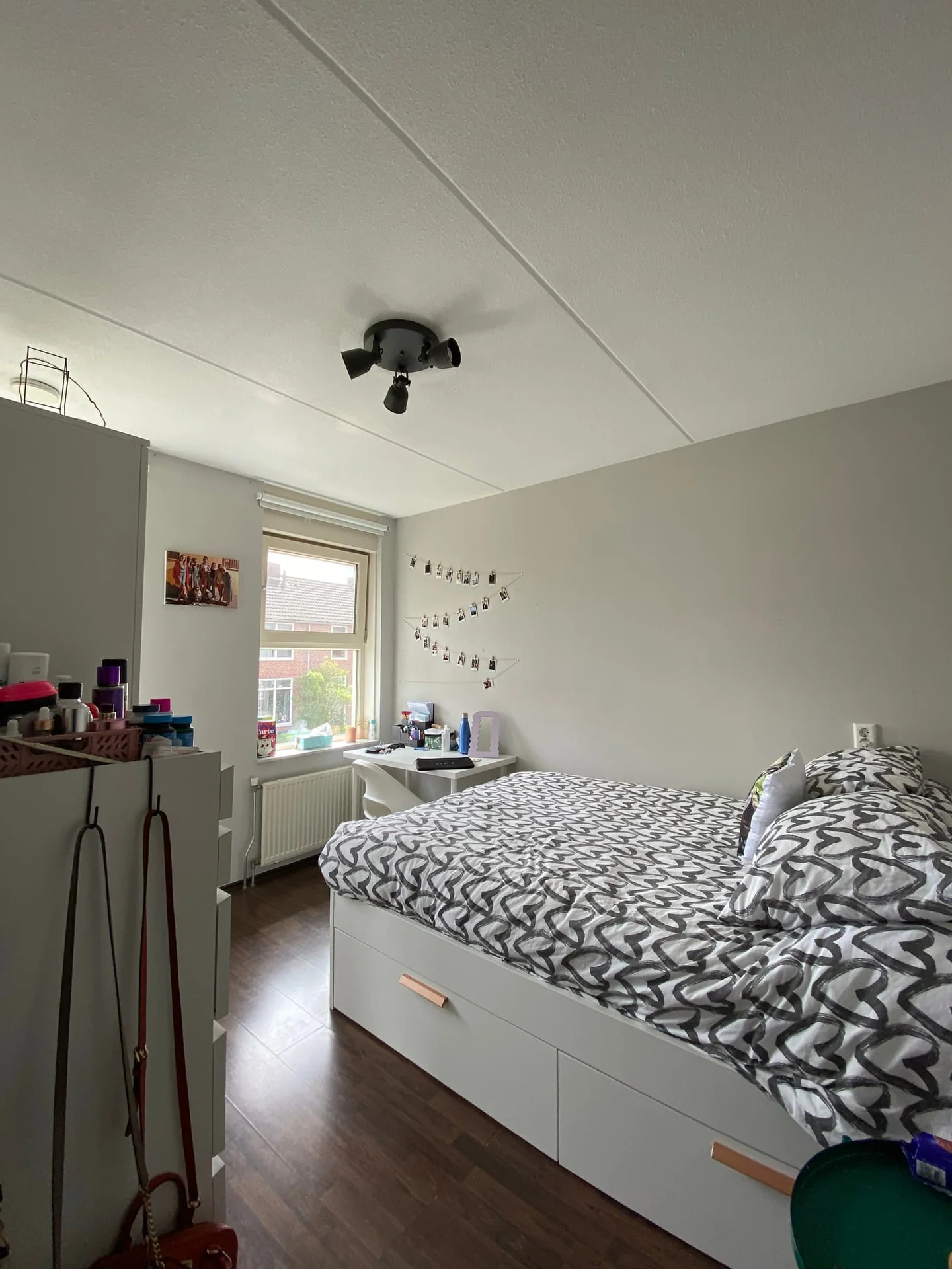 geblurde versie van de foto als achtergrond