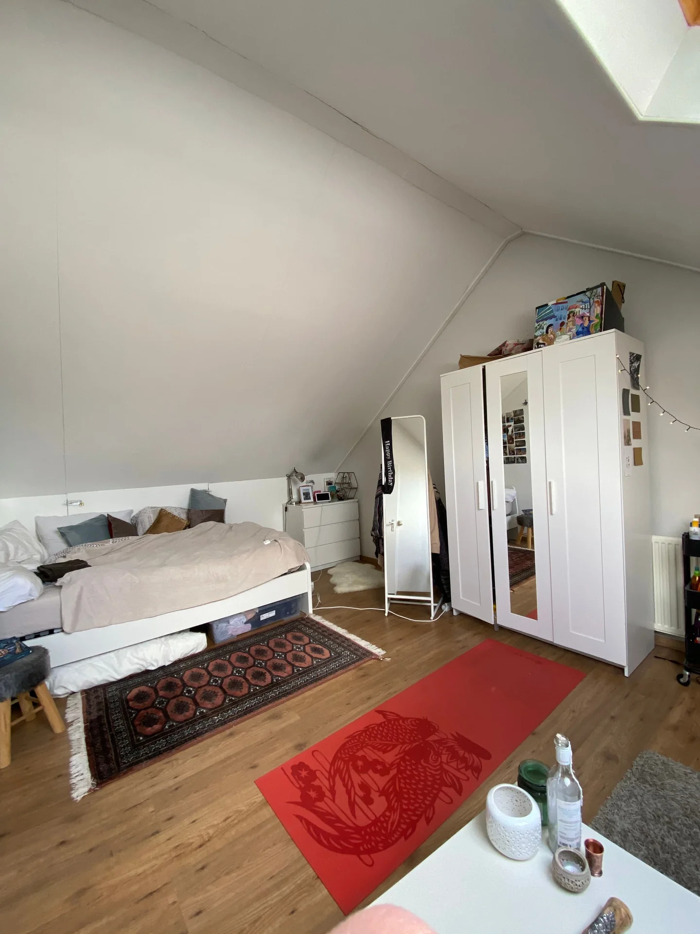 geblurde versie van de foto als achtergrond