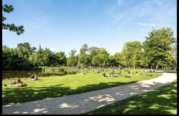 Foto van de Appartement gelegen aan de Pieter Cornelisz. Hooftstraat in Amsterdam