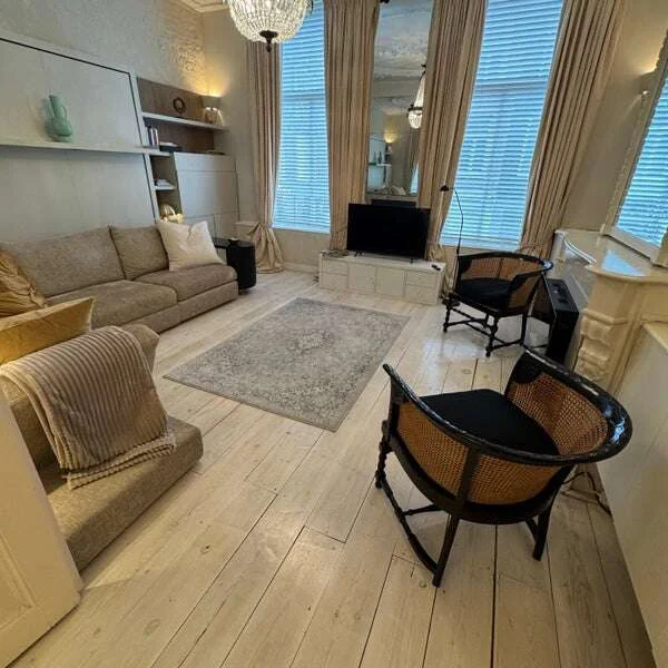 Foto van de Appartement gelegen aan de Pieter Cornelisz. Hooftstraat in Amsterdam