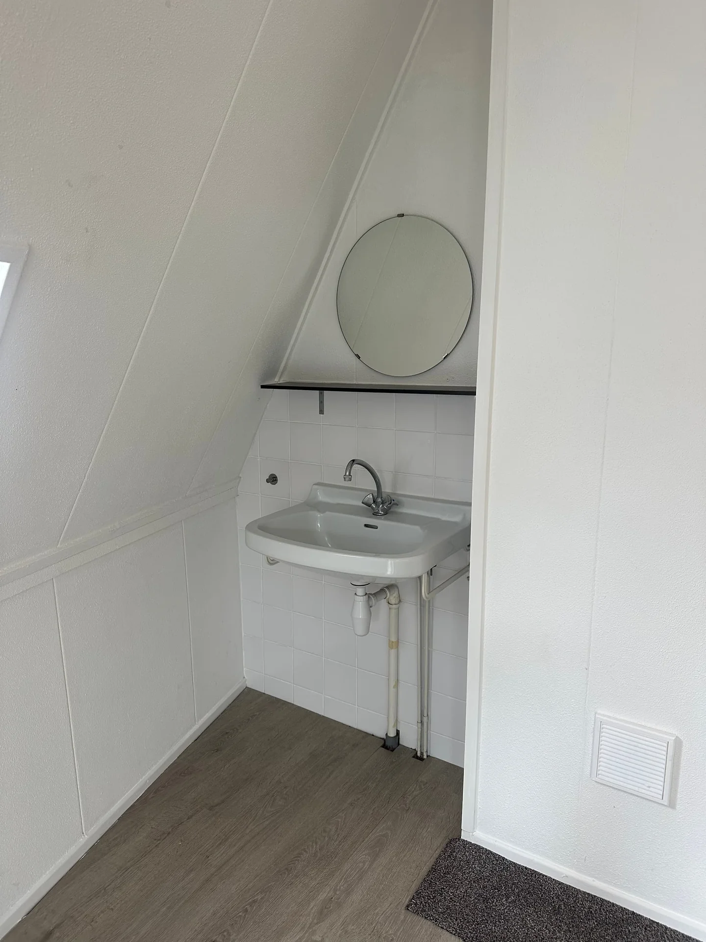 Foto van de Kamer gelegen aan de Billitonstraat in Groningen