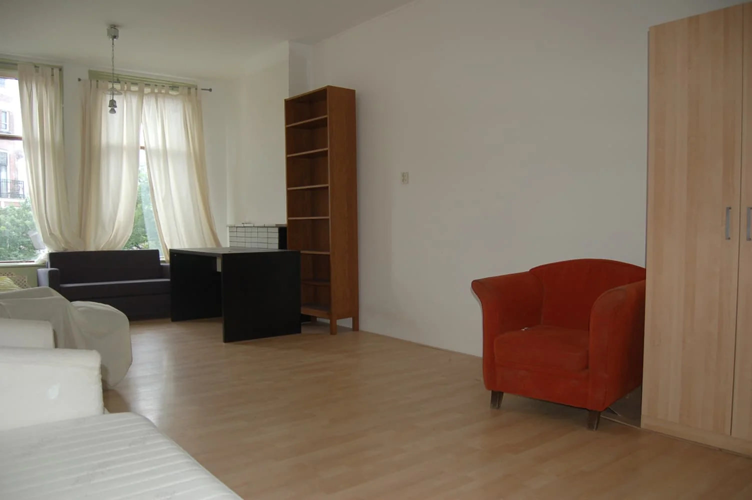 Foto van de Kamer gelegen aan de Vierambachtsstraat in Rotterdam