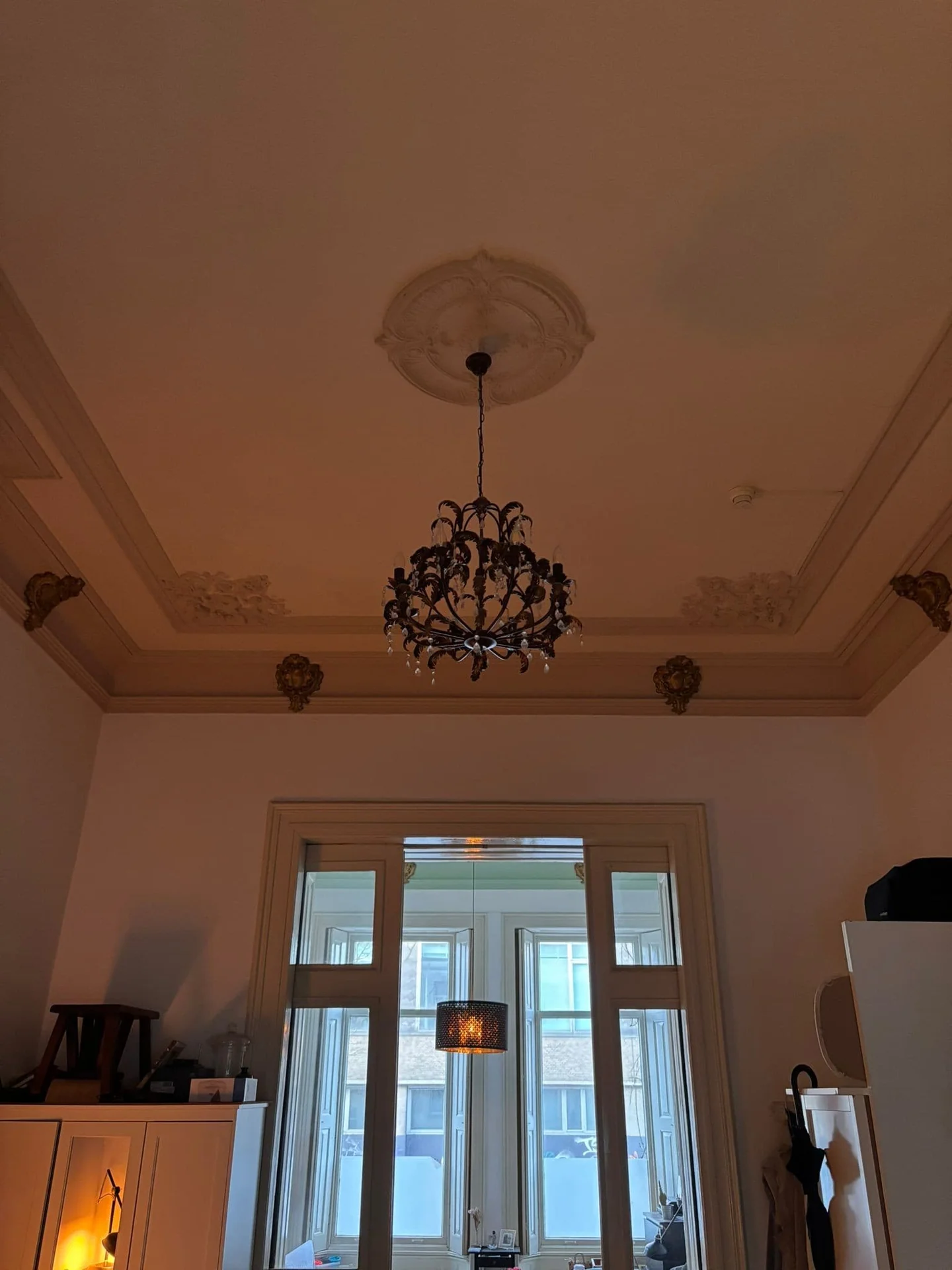 geblurde versie van de foto als achtergrond