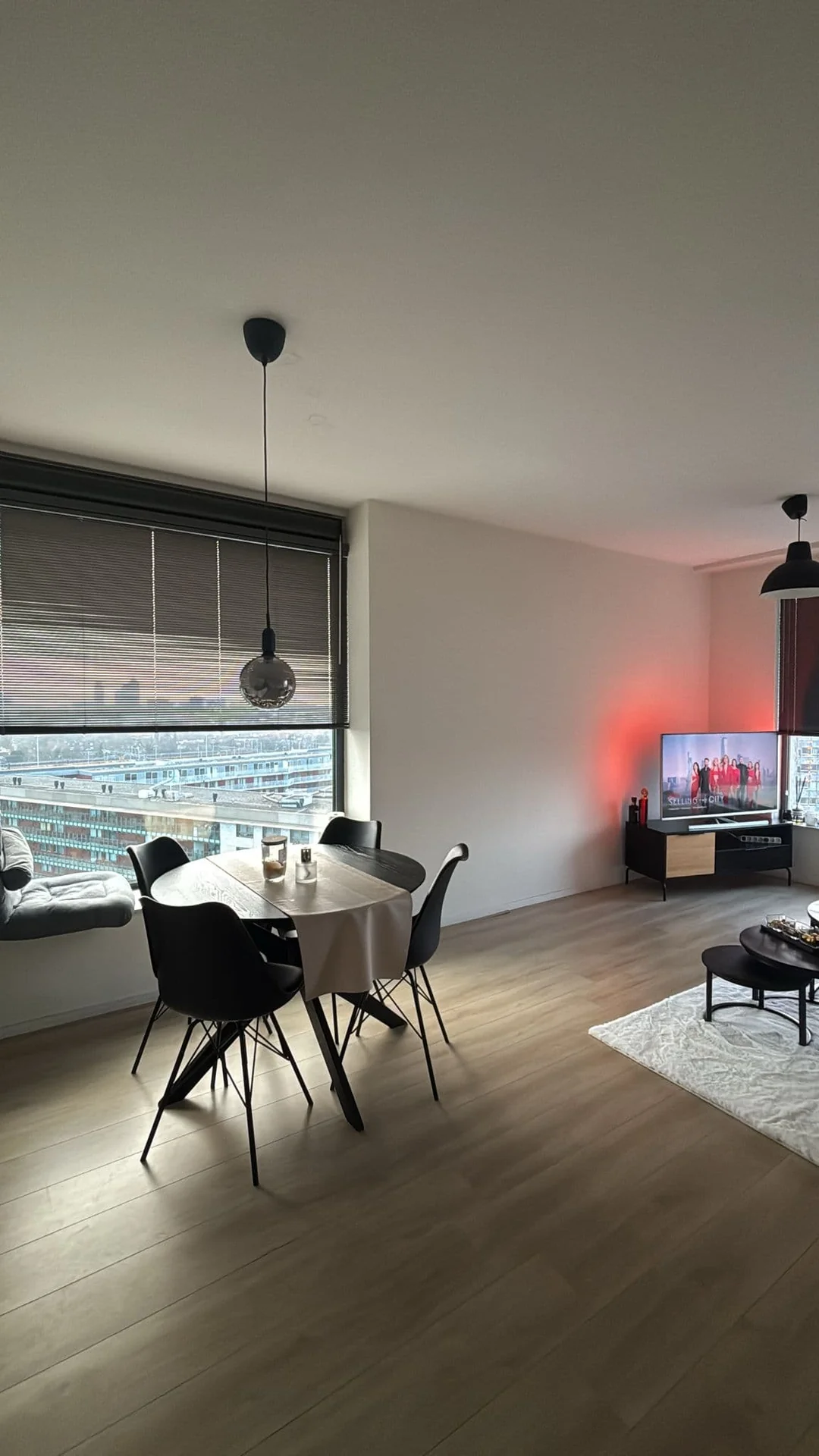 Foto van de Appartement gelegen aan de Carolina MacGillavrylaan in Amsterdam