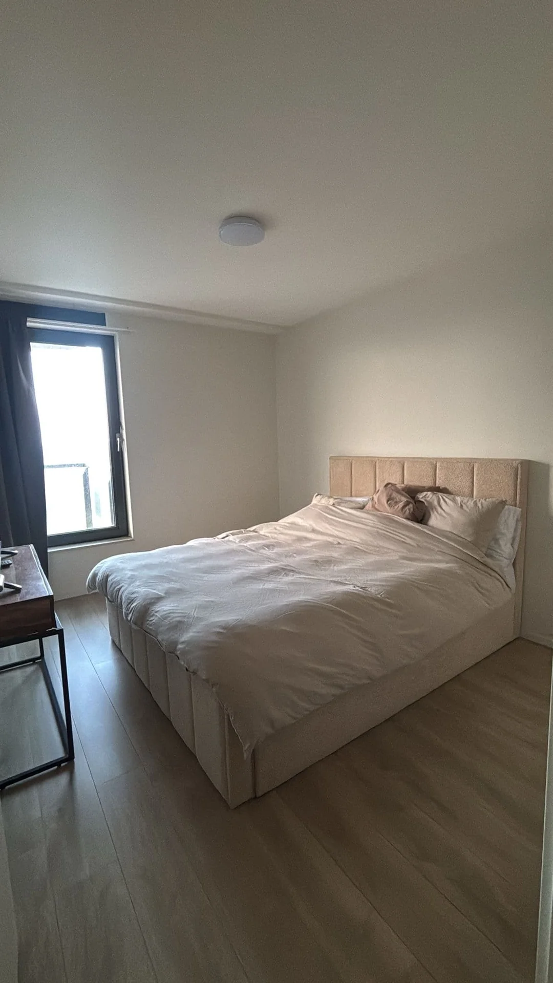 Foto van de Appartement gelegen aan de Carolina MacGillavrylaan in Amsterdam