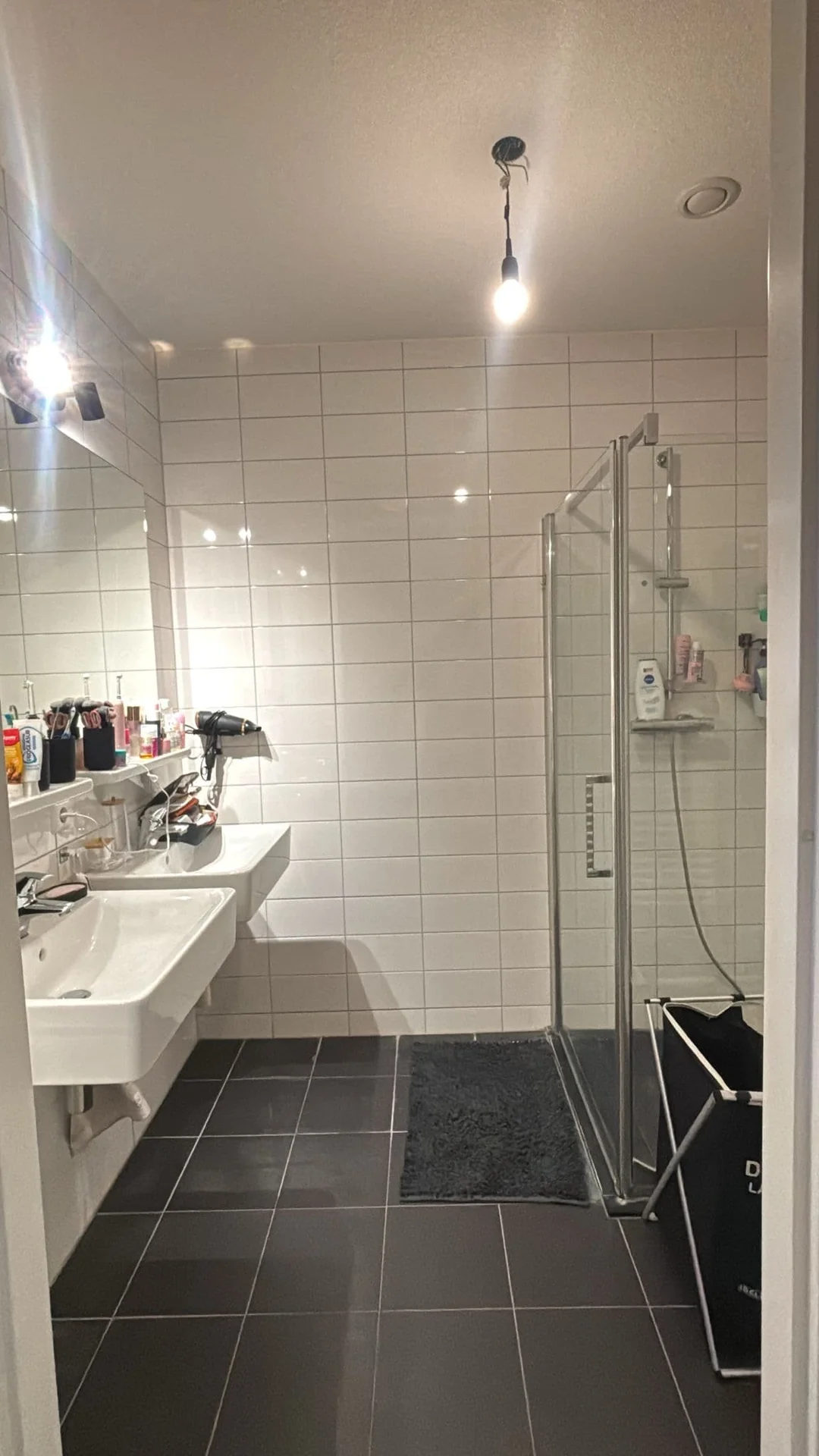 Foto van de Appartement gelegen aan de Carolina MacGillavrylaan in Amsterdam