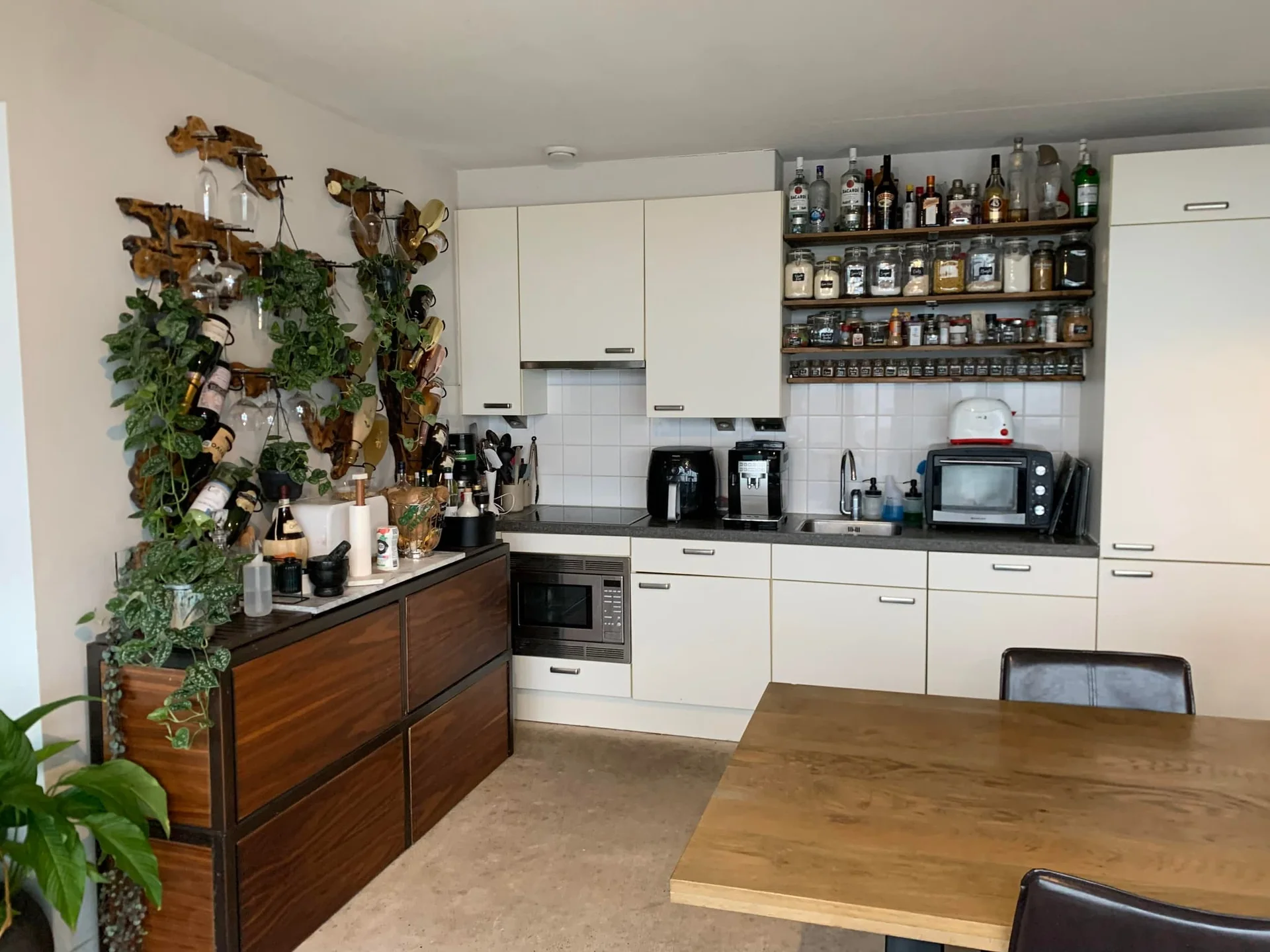 Foto van de Kamer gelegen aan de Jollemanhof in Amsterdam