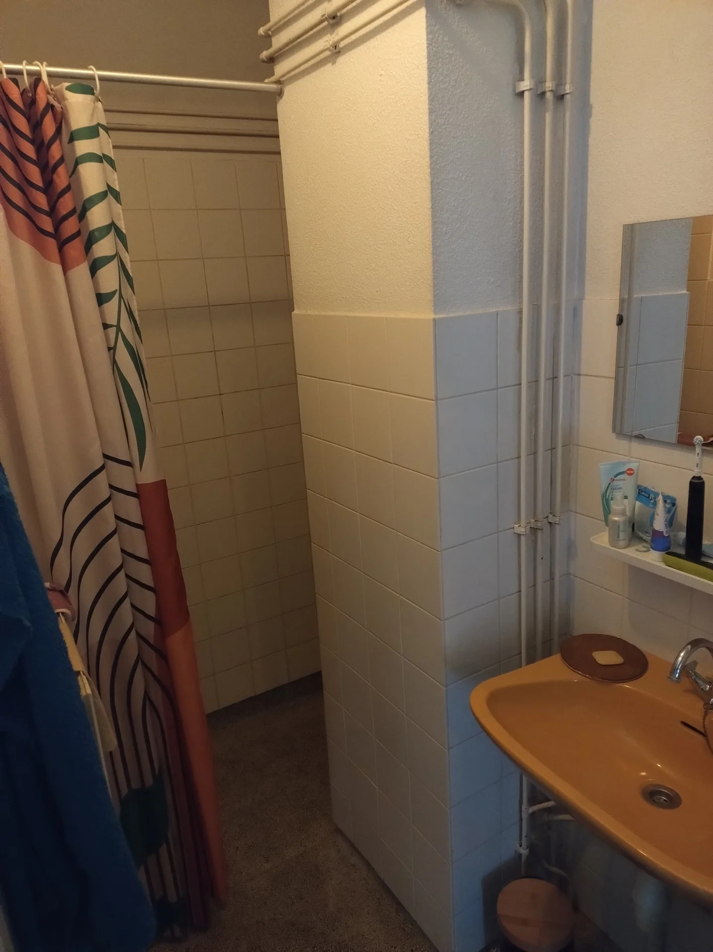 Foto van de Kamer gelegen aan de Kinkerstraat in Amsterdam