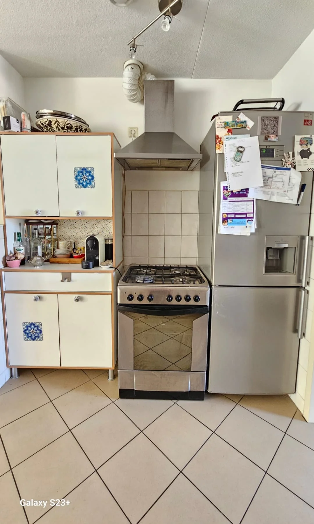 geblurde versie van de foto als achtergrond