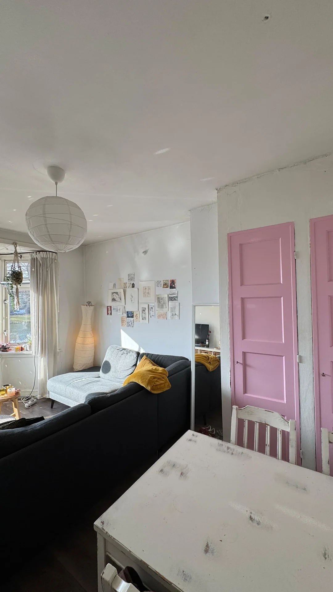 geblurde versie van de foto als achtergrond