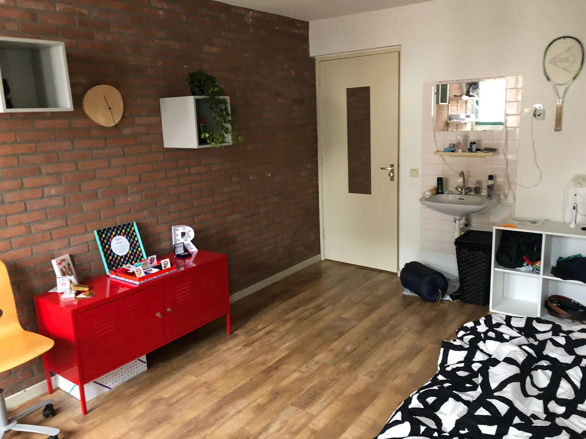 geblurde versie van de foto als achtergrond