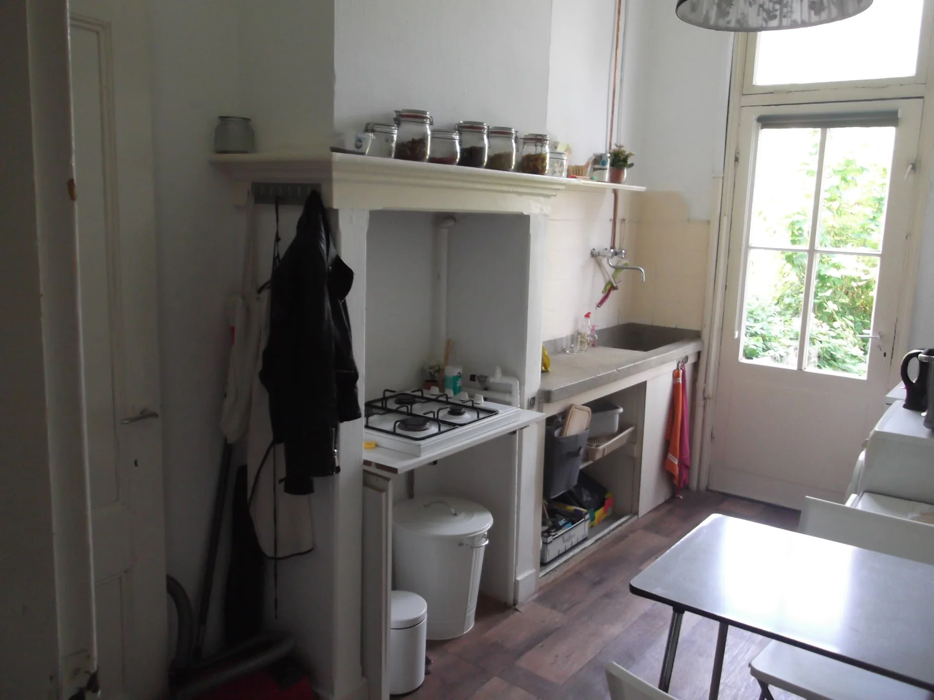 geblurde versie van de foto als achtergrond