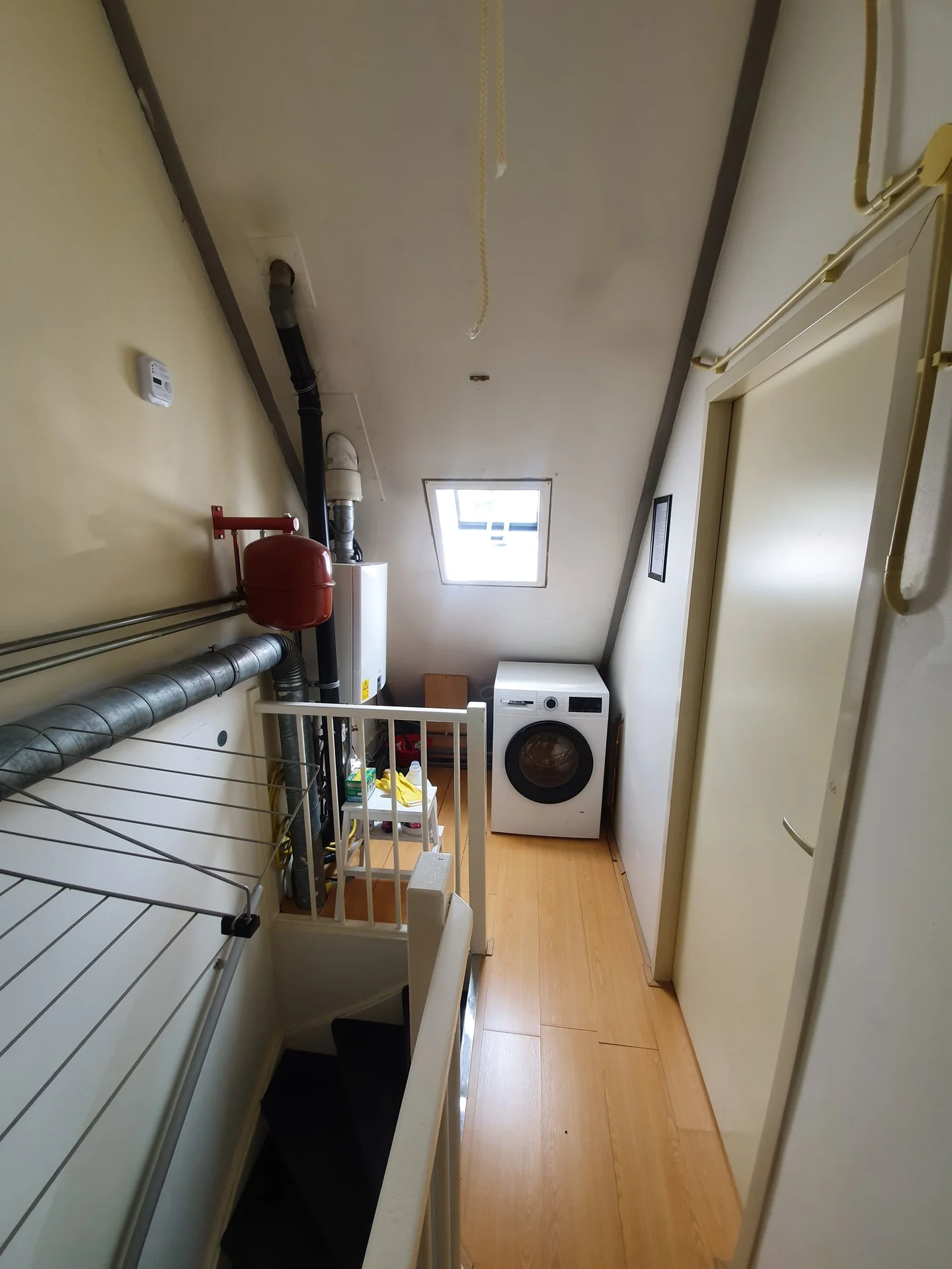 Foto van de Kamer gelegen aan de Olmendaal in Rotterdam