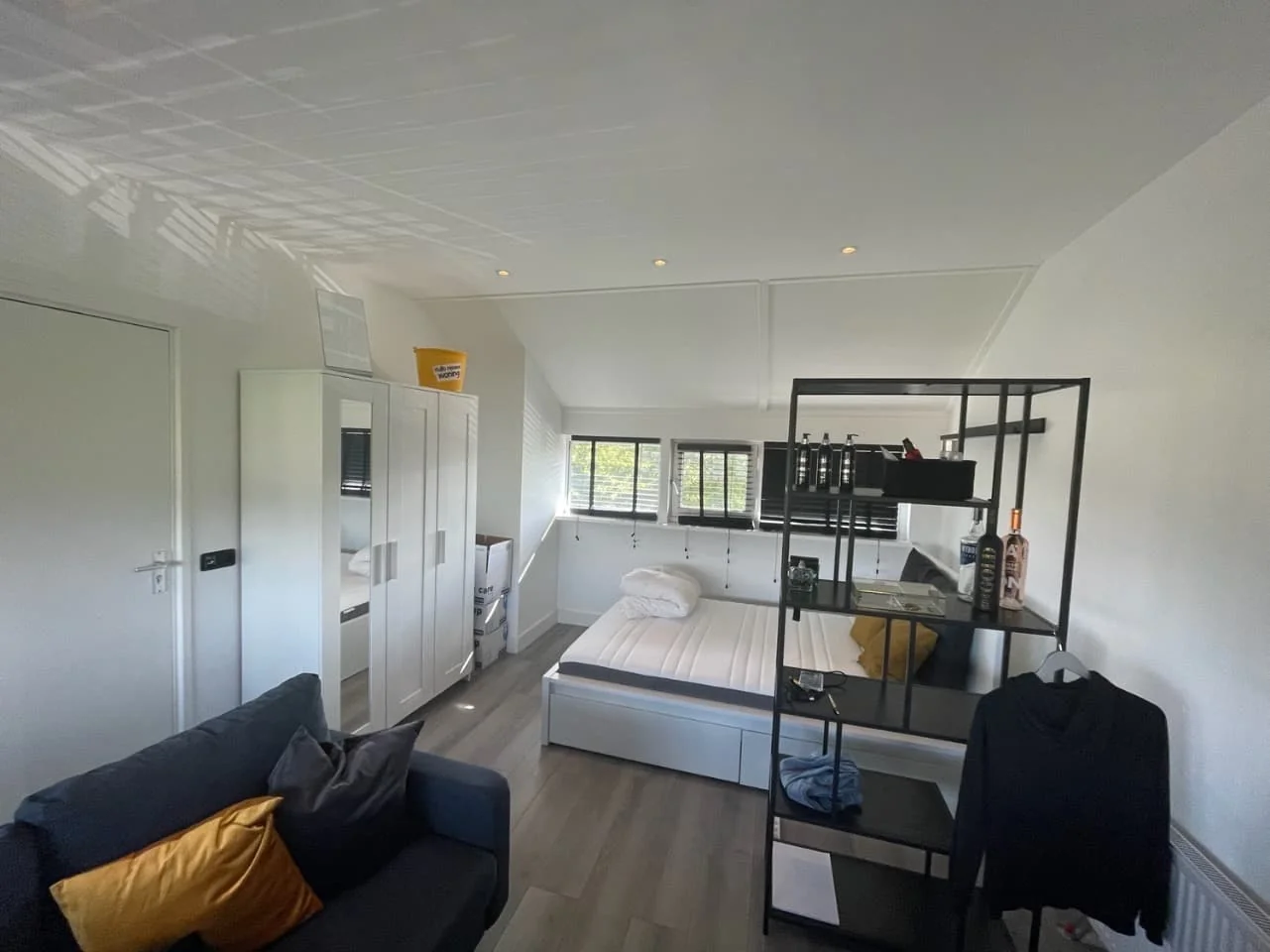 geblurde versie van de foto als achtergrond