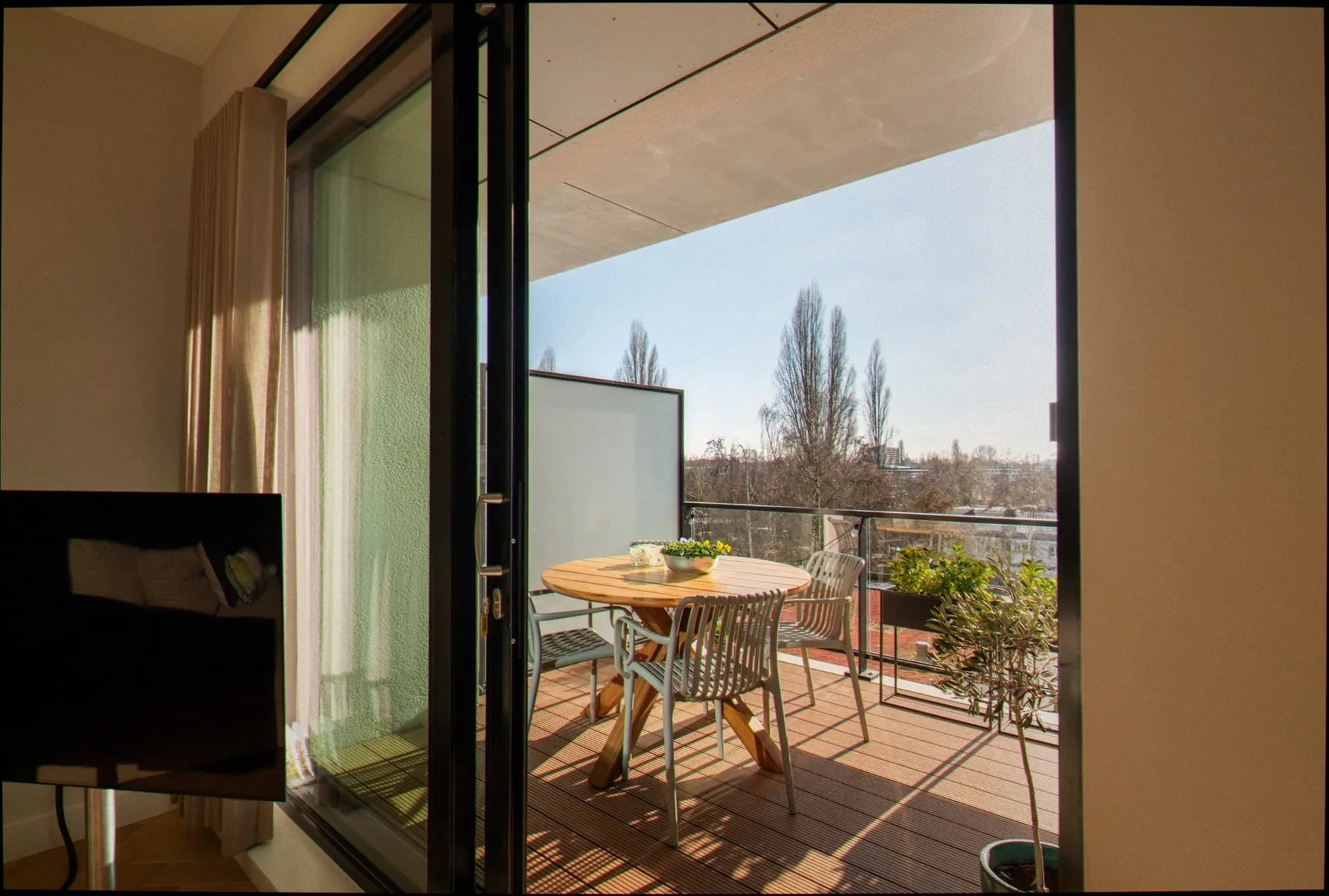 Foto van de Appartement gelegen aan de Burgemeester Rijnderslaan in Amstelveen