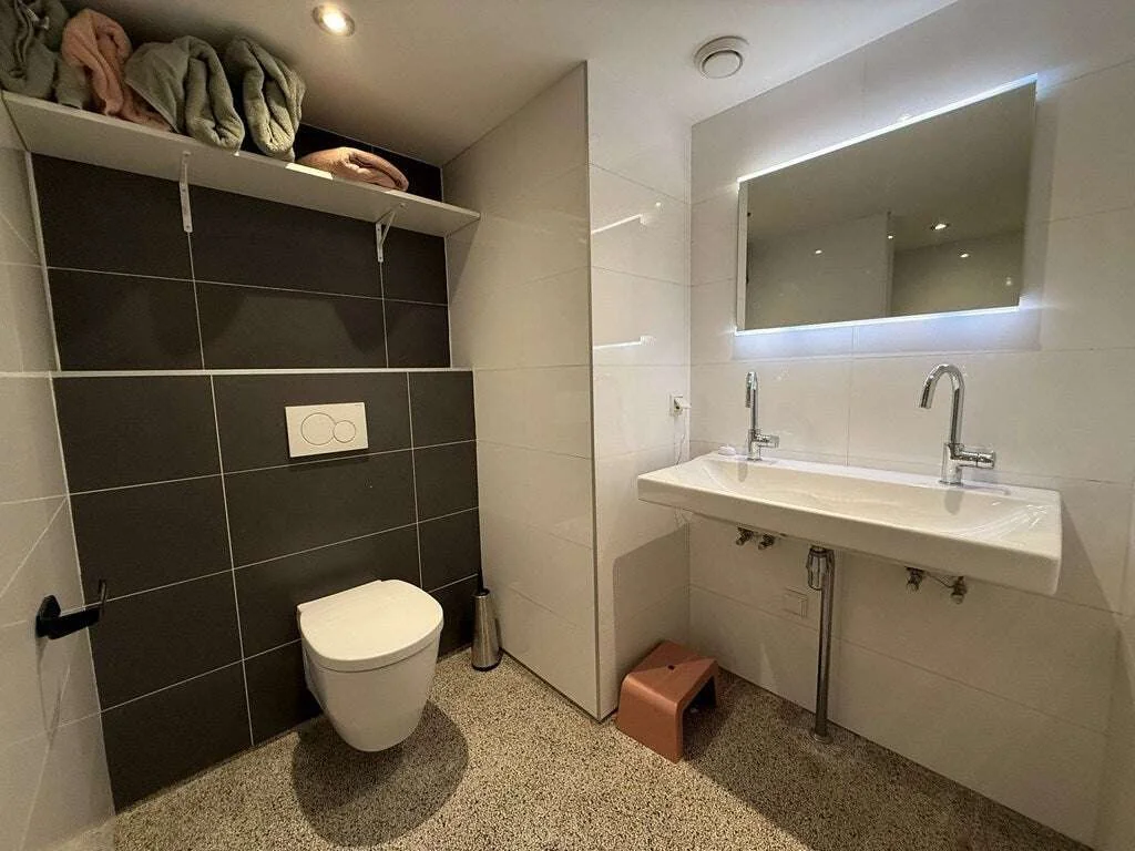 Foto van de Appartement gelegen aan de Eerste Helmersstraat in Amsterdam