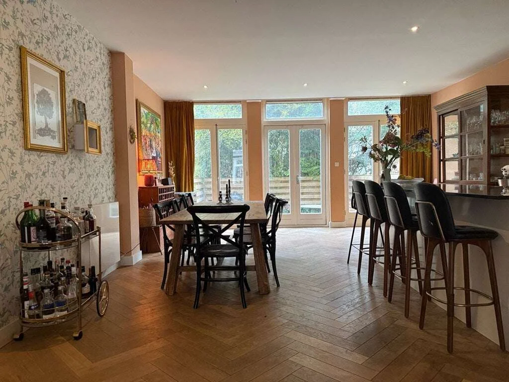 Foto van de Appartement gelegen aan de Eerste Helmersstraat in Amsterdam