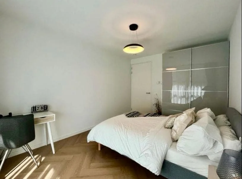 Foto van de Appartement gelegen aan de Burgemeester Rijnderslaan in Amstelveen