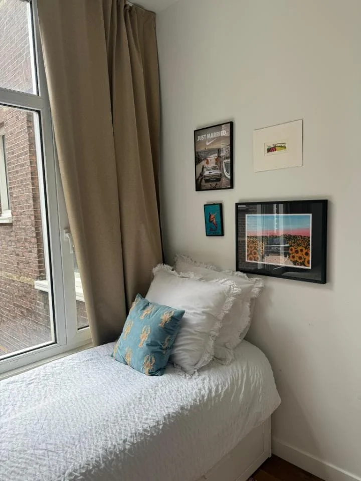 geblurde versie van de foto als achtergrond