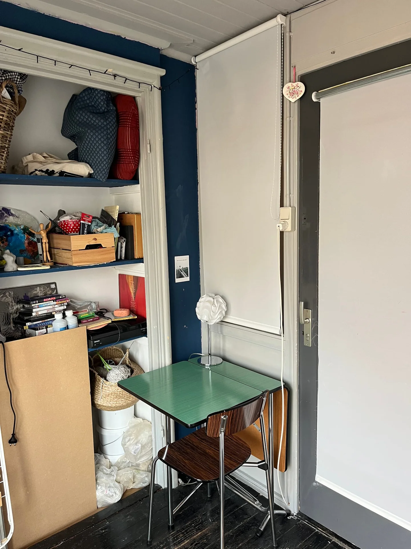 geblurde versie van de foto als achtergrond