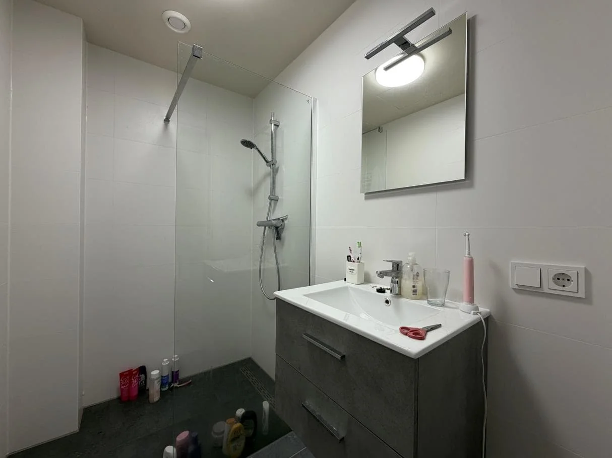 Foto van de Kamer gelegen aan de Van Panhuysstraat in Groningen