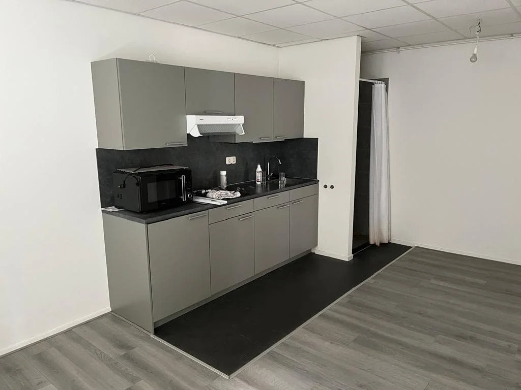 geblurde versie van de foto als achtergrond