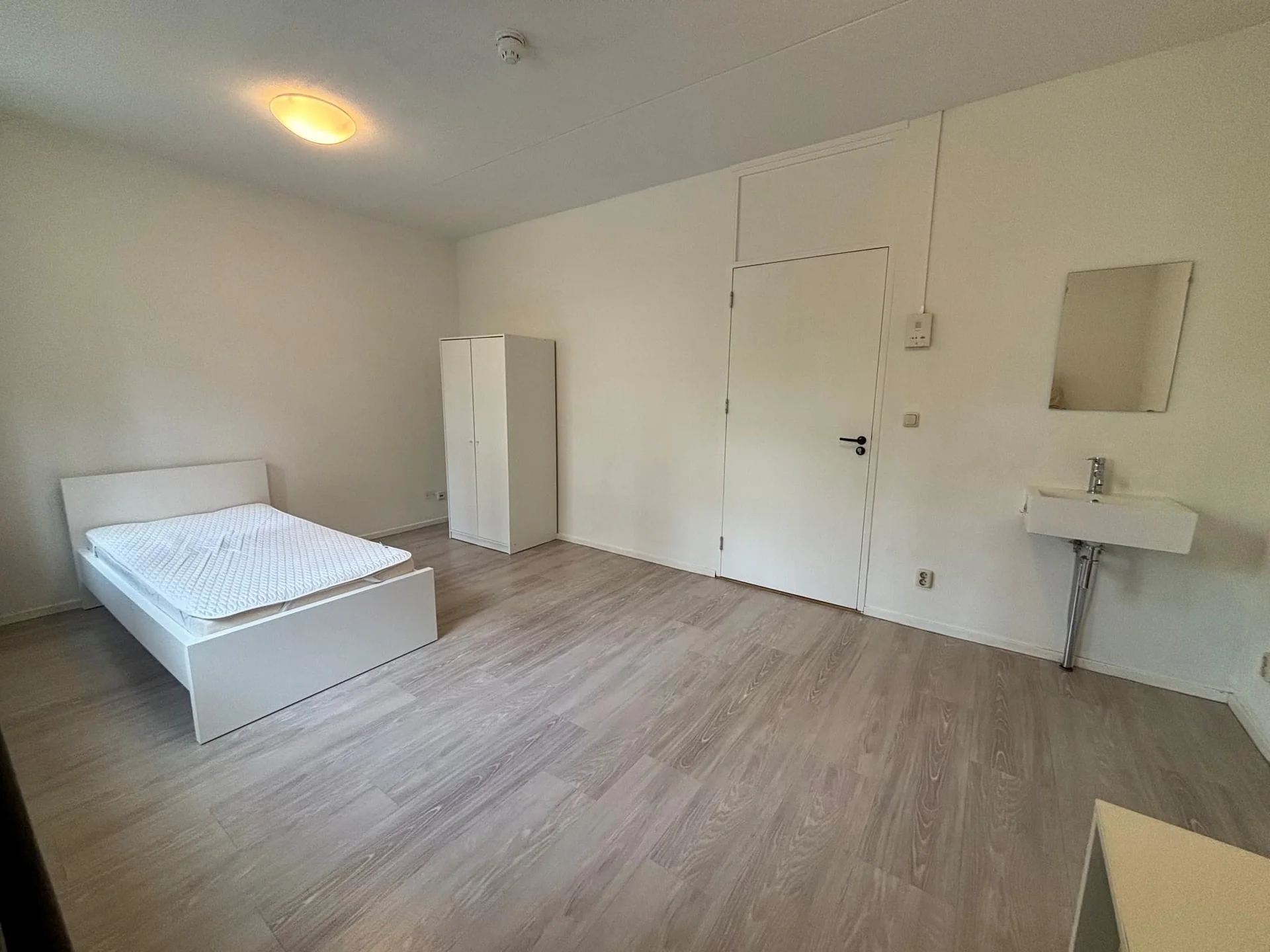 Foto van de Kamer gelegen aan de Wycker Grachtstraat in Maastricht