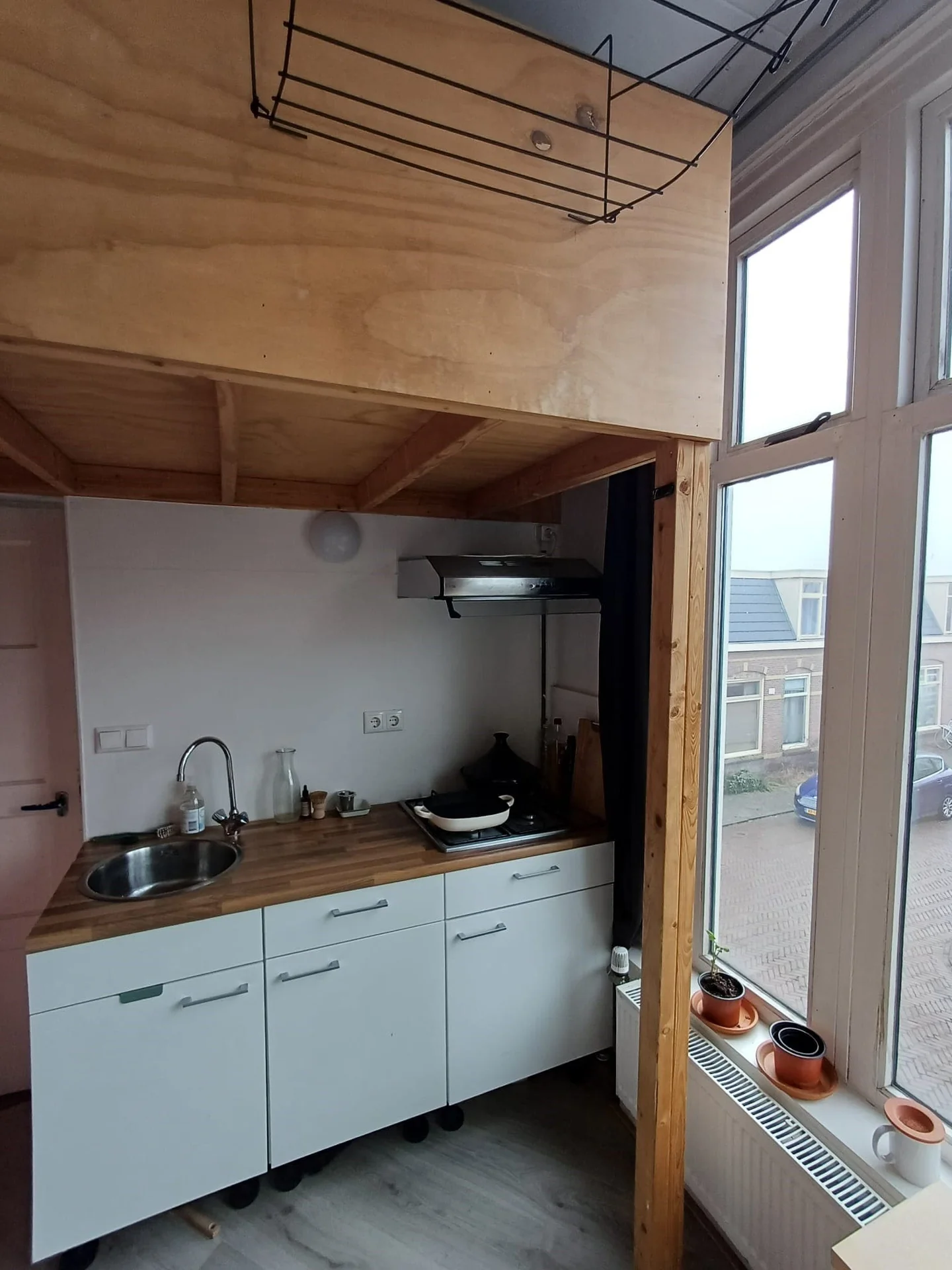 geblurde versie van de foto als achtergrond