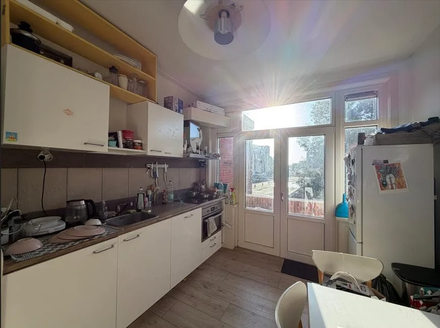 Foto van de Kamer gelegen aan de Rembrandt van Rijnstraat in Groningen