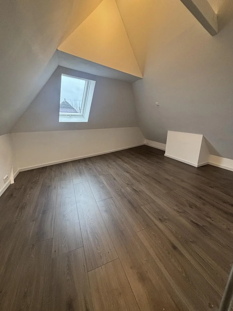 Foto van de Kamer gelegen aan de Van Julsinghastraat in Groningen