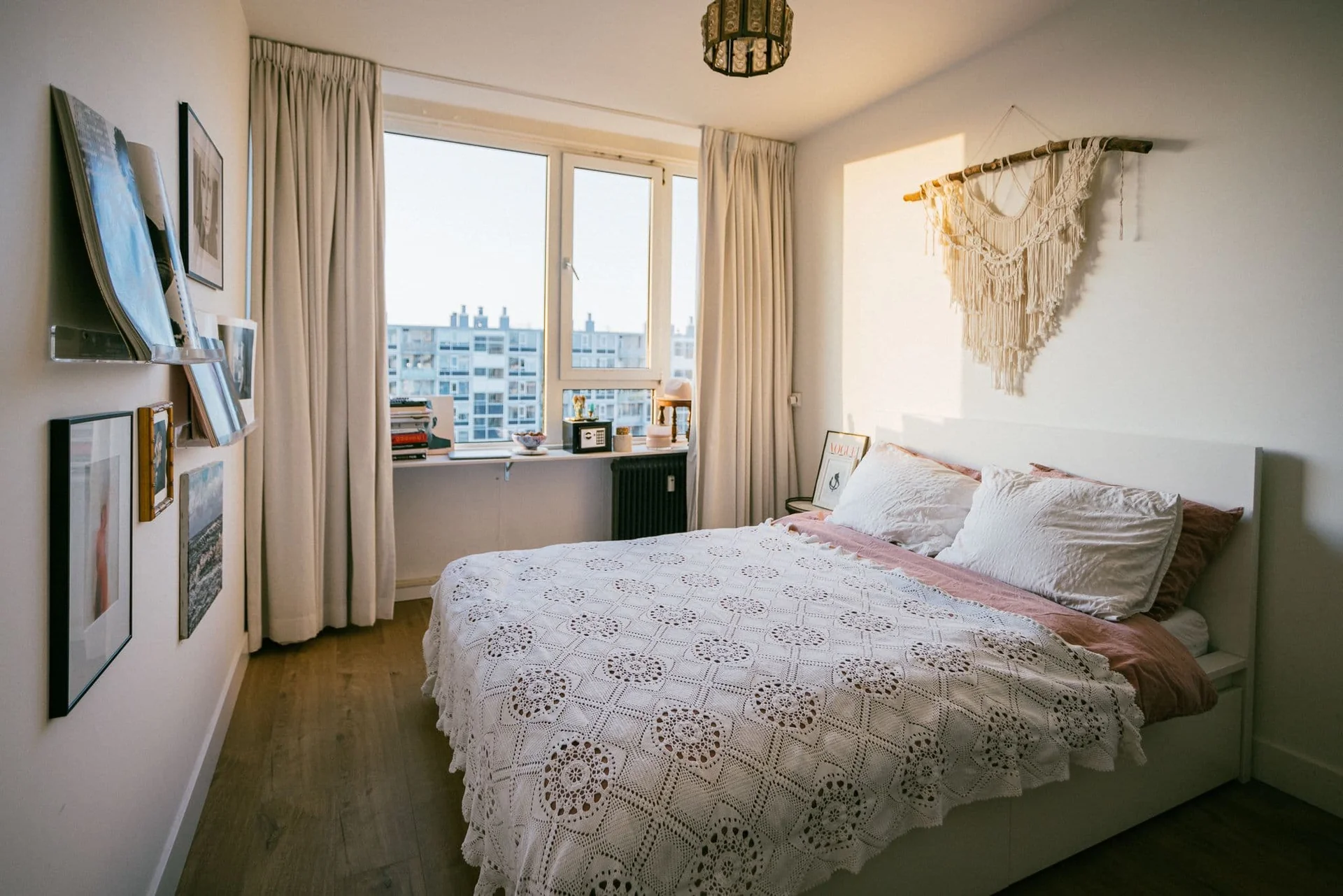 geblurde versie van de foto als achtergrond