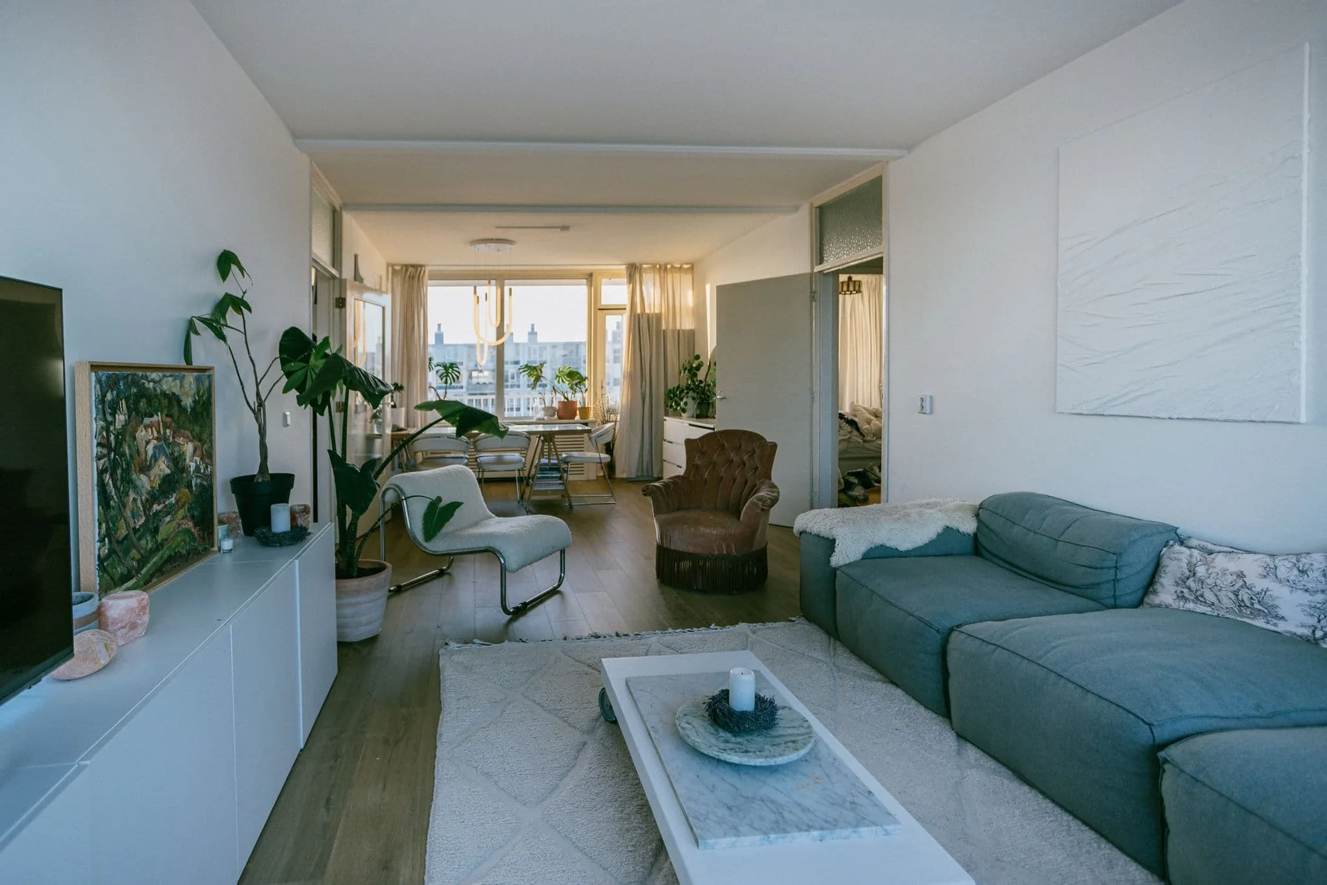 geblurde versie van de foto als achtergrond