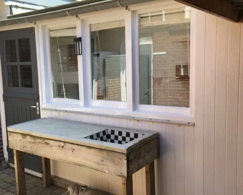 geblurde versie van de foto als achtergrond