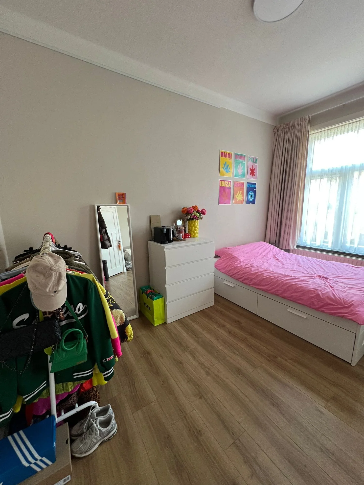 Foto van de Kamer gelegen aan de Poirtersstraat in Tilburg