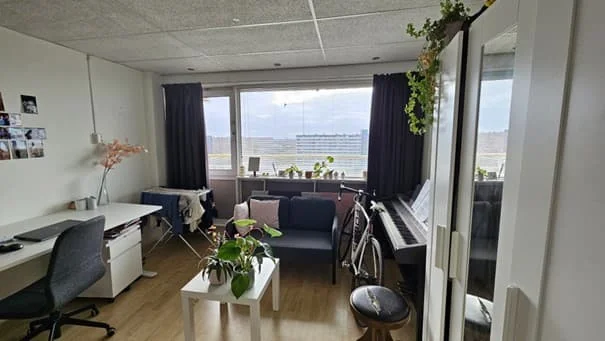 Foto van de Kamer gelegen aan de E. du Perronlaan in Delft