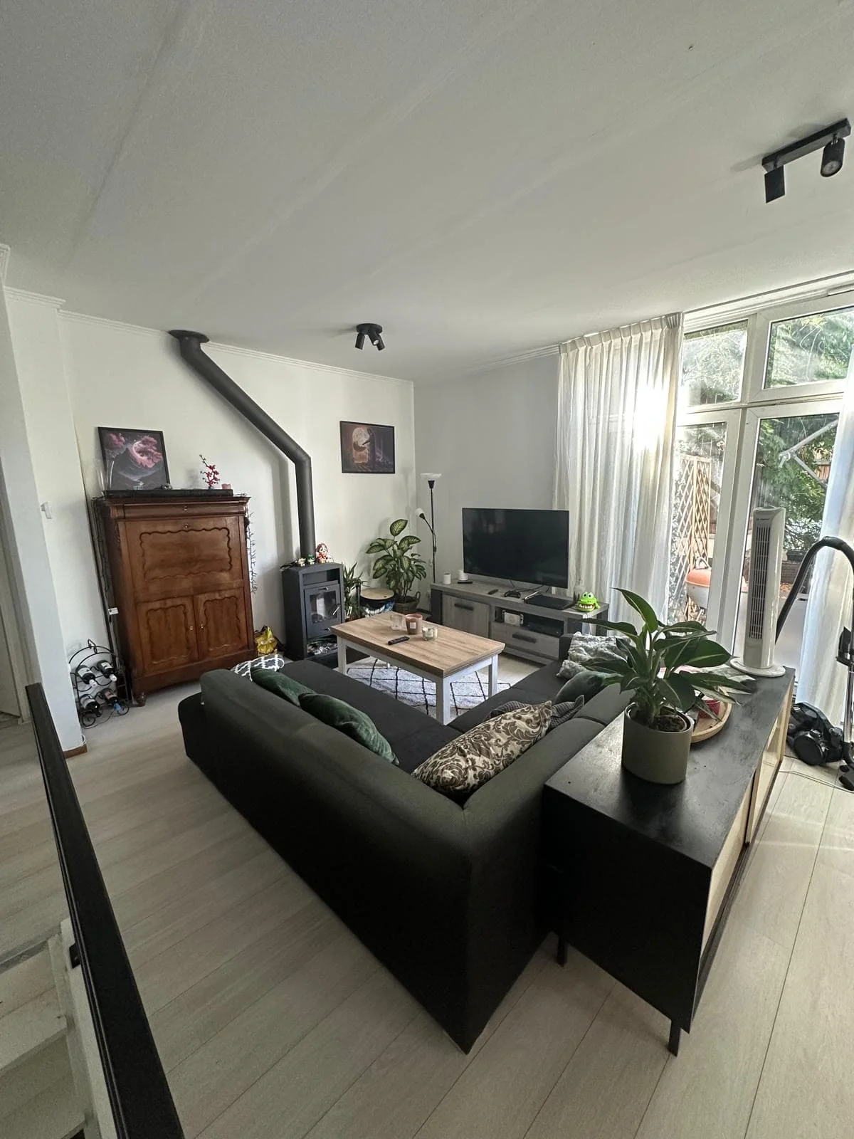 geblurde versie van de foto als achtergrond