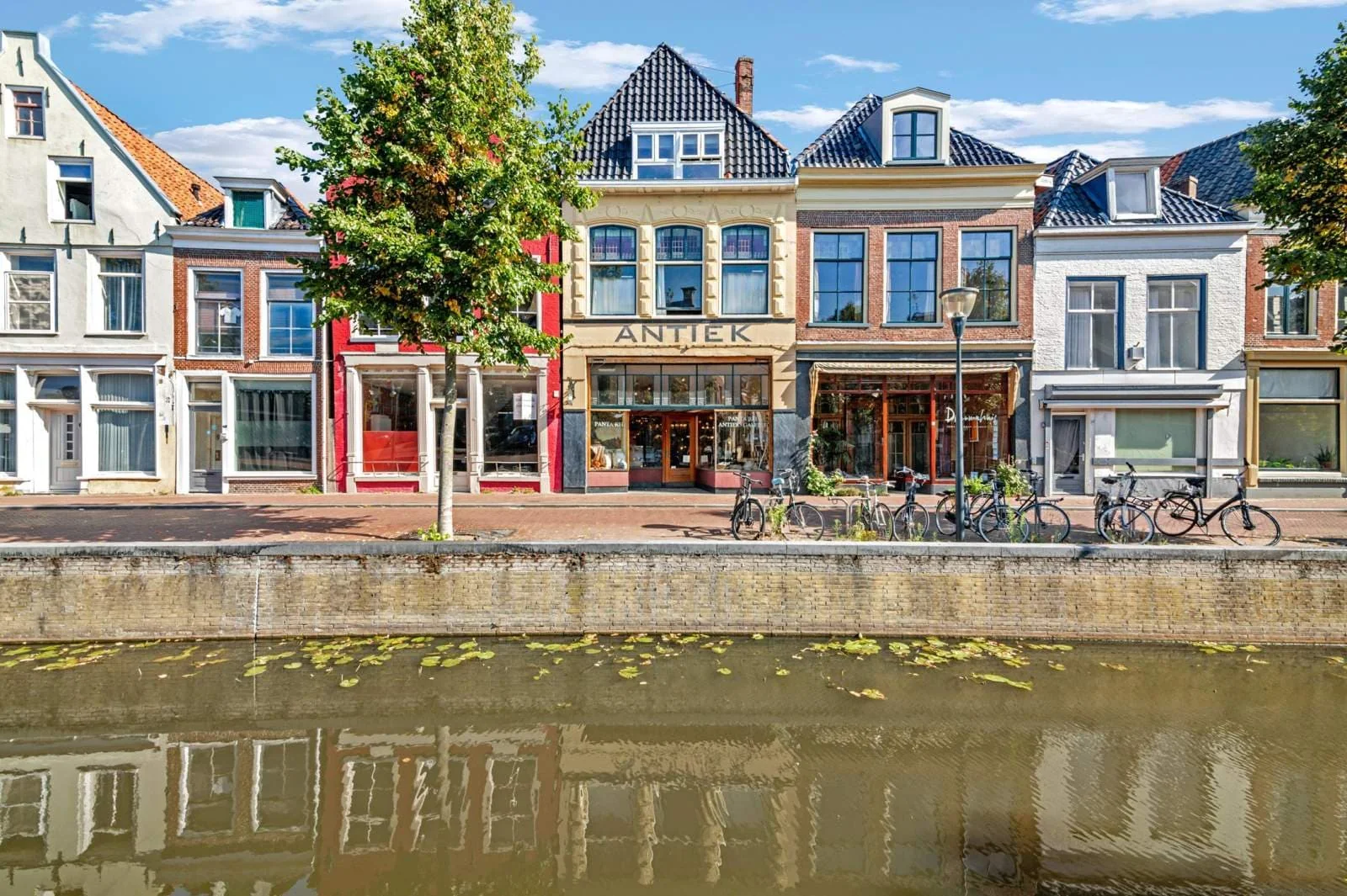 Foto van de Kamer gelegen aan de Tuinen in Leeuwarden